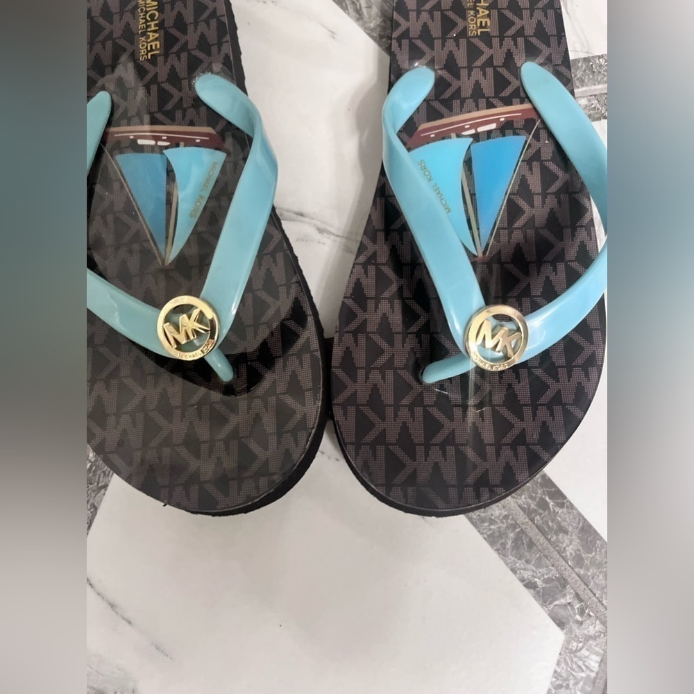 Michael Kors sandals - Picture 3 of 7